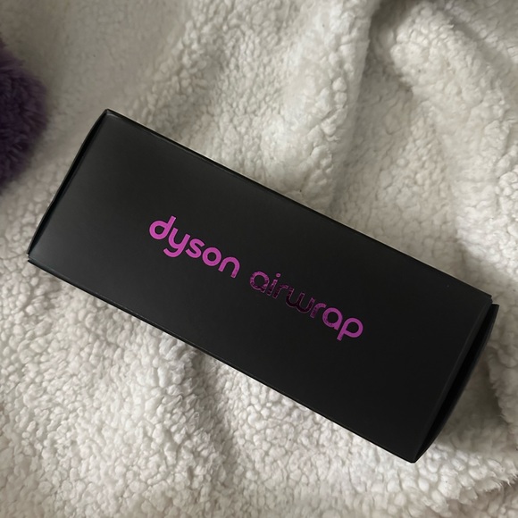 COPY - Dyson airwrap long barrels 40mm 1.6” fuschia new - Picture 3 of 4